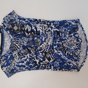 Lularoe tenacious top B1G1FREE